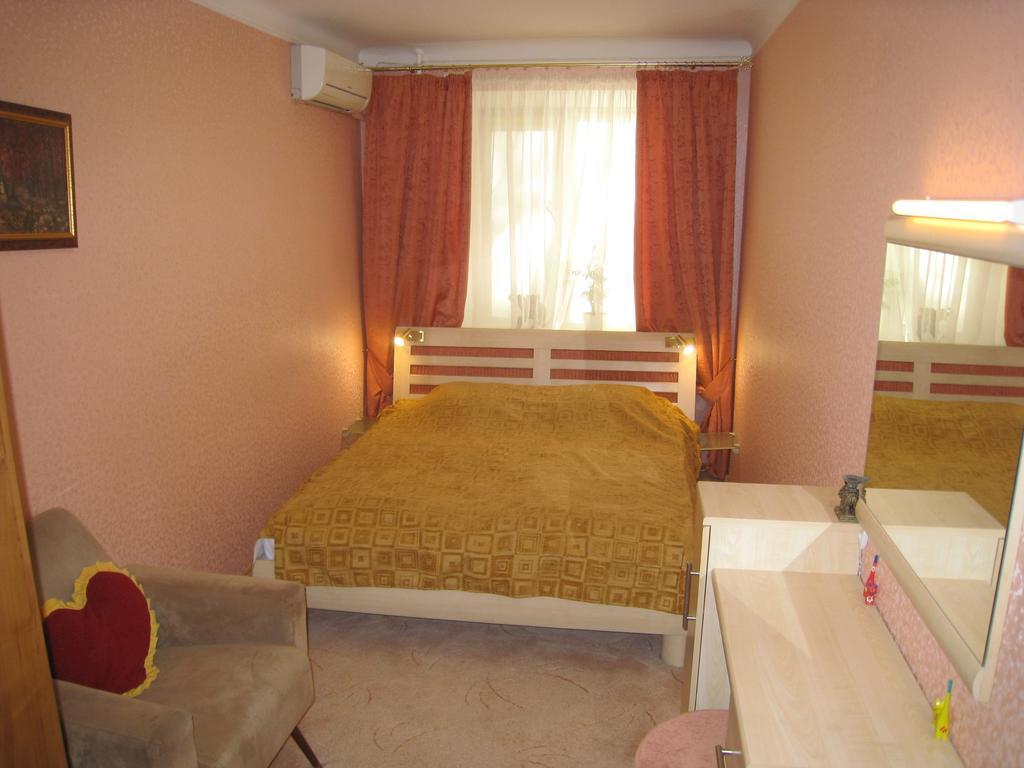 Elephant Hostel Dnipro Cameră foto